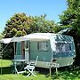 Kitty Unique 60s Caravan set in Pretty Garden