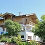 Tasteful Holiday Home in Hollersbach im Pinzgau With Garden