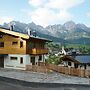 Stunning Holiday Home With Balcony, Ski Storage, Parking