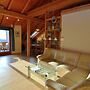Restful Apartment with Sauna, Hot Tub, Fitness Room, Balcony