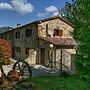 Cottage in Lisciano Niccone Umbria With Swimming Pool