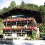 Cozy Apartment in Saalbach-Hinterglemm near Ski Area