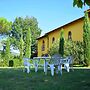 Restful Farmhouse with Pool near Forest in Vinci