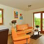 Apartment in Mtsrz With Garden