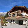 Superbly Located Premium Chalet With Sauna