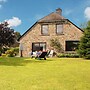 Cozy Holiday Home in Lesterny near Lake