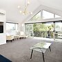 Moa Place - Christchurch Holiday Homes