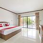 OYO 732 Juthamas Hotel