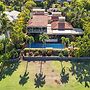 Huaka Mahina 4 Bedroom Home by RedAwning
