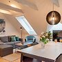 Sanders Boulevard - Cute 2-bdr Apt By the Canal