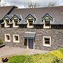 Dingle Courtyard Cottages