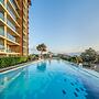 Oaks Redcliffe Mon Komo Suites