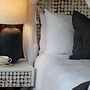Barefoot Addo Elephant Lodge