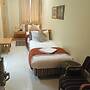 Bentley Hotel Marine Drive