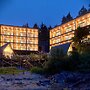 Duffin Cove Oceanfront Lodging