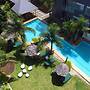 Coconut Palms Resort