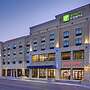 Holiday Inn Express & Suites Kansas City KU Medical Center, an IHG Hot