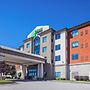 Holiday Inn Express and Suites Kansas City Airport, an IHG Hotel