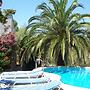 Villa With Pool and air Conditioning