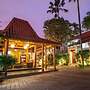 SMV - garden - 7-BR · 7BR Garden Villa Walk to Beach and Shops Legian