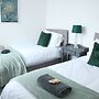 Ideal Lodgings in Bury - Whitefield