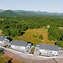 Lovely Holiday Home in Lovinac With Garden