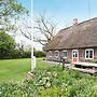 Vintage Holiday Home in Bredebro near Sea