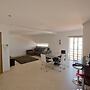 Modern 2 Bed Apartment 5km Carvoeiro