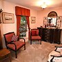 Room in B&B - Hidden Gem, Perfectly Comfortable, Convenient