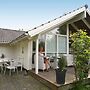 6 Person Holiday Home in Dronningmolle-by Traum