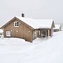 13 Person Holiday Home in Øyer