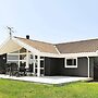 6 Person Holiday Home in Ebberup-by Traum