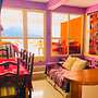 Amazing House of View