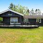 6 Person Holiday Home in Allingabro