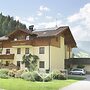 Bright Holiday Home in Huttschlag near Mountains Ski Slopes
