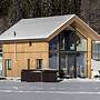 Premium Chalet With Whirlpool