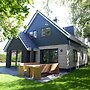 Peaceful Villa in De Koog near Sea