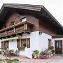 Lovely Apartment in Kleinarl near Ski Area