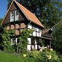 Heritage Holiday Home in Wienhausen near River