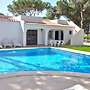 Lovely and Cozy Golf Villa near Vilamoura Marina