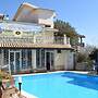 House With Panoramic Terrace, Near the Sea and the City of Syracuse