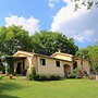 Romantic Oasis With Saltwater Pool, Selci