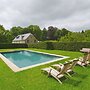 Gite With Swimming Pool Situated in Wonderful Castle Grounds in Gesves