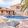 Modern Villa in Roses With Private Pool