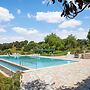 Country Farmhouse in Montemor-o-novo With Pool