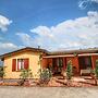 Belvilla by OYO Country House With Swimming Pool