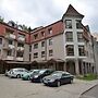 Snug Apartment in Jachymov near Ski Area