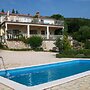 Comfortable Holiday Home in Labin