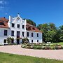 Historic Apartment in Gerdshagen With Garden