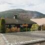 Stylish Holiday Home near Winterberg with Private Sauna House, Terrace